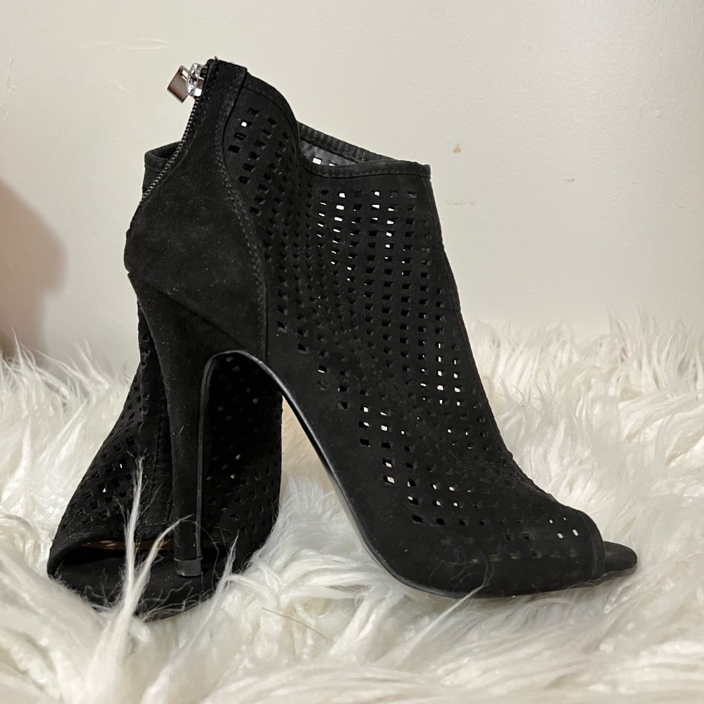 Chinese Laundry Jamboree Perforated Suede bootie